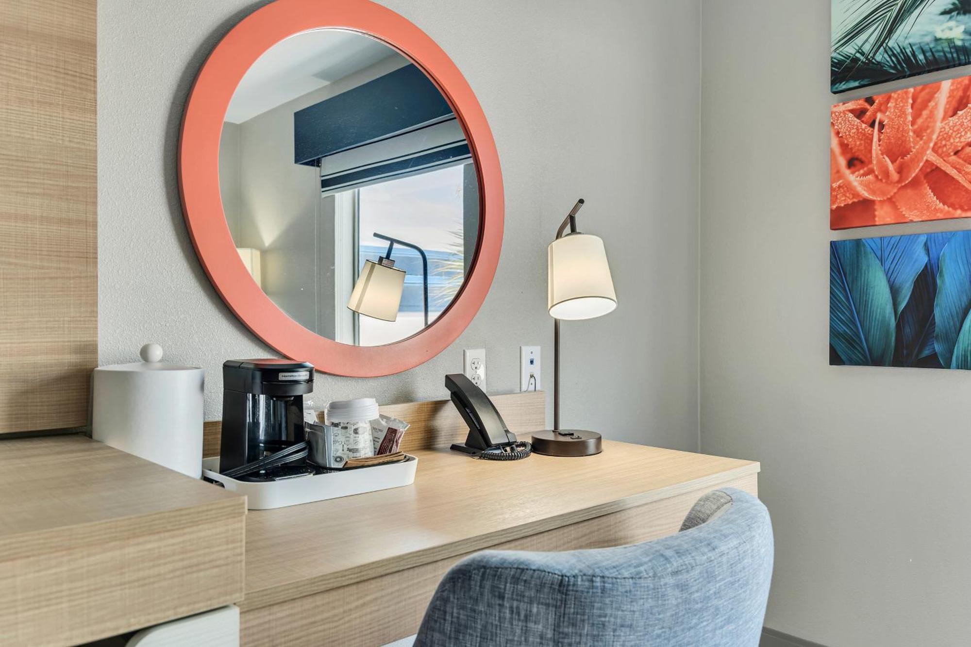 Holiday Inn Express & Suites Destin - Miramar Beach By Ihg מראה חיצוני תמונה